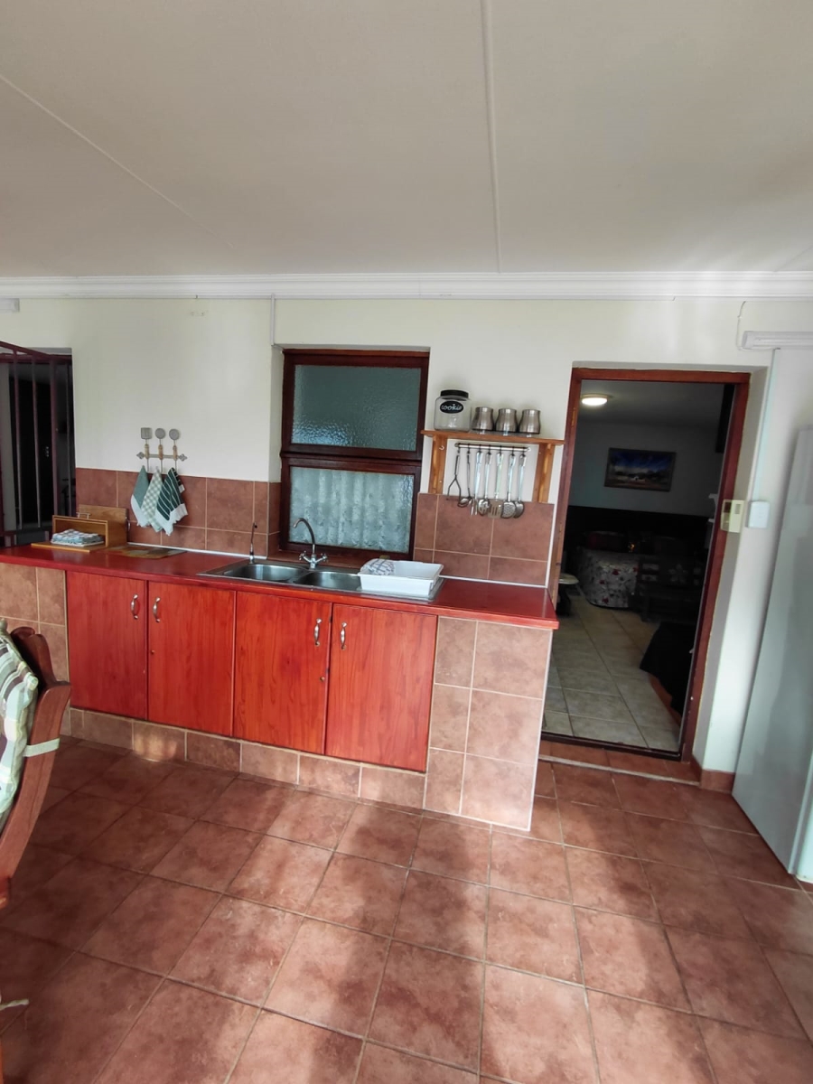 To Let 2 Bedroom Property for Rent in Stilbaai Wes Western Cape